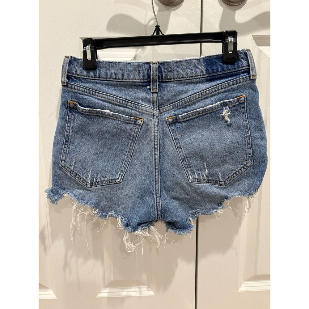 Abercrombie & Fitch Women's Mom Shorts Blue, High Rise, Distressed Denim Sz 28/6 - Picture 4 of 6